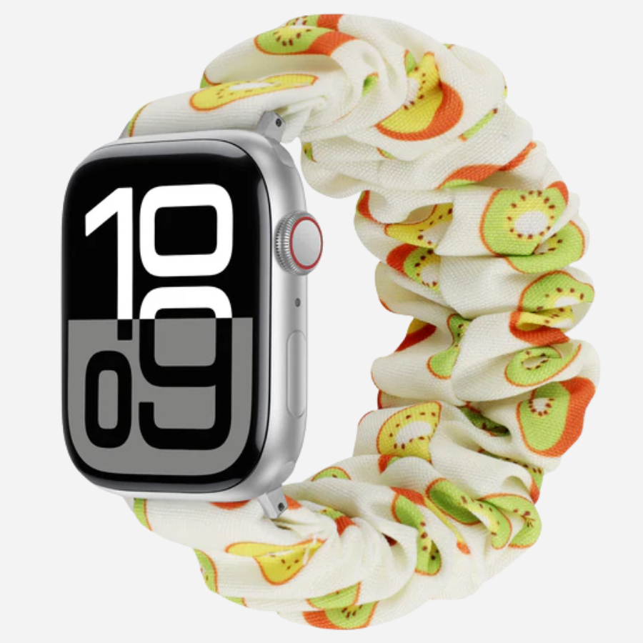 Apple Watch Scrunchie Armband „Velora“ mit Kiwi-Motiv auf weißem Stoff, elastisch im Scrunchie-Design
