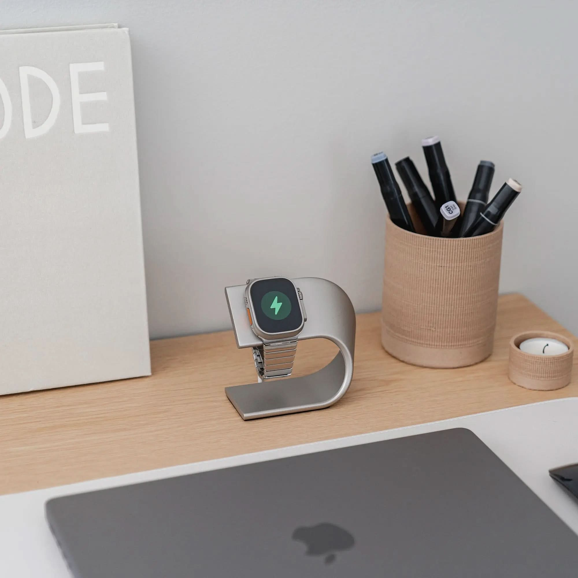 Support en aluminium Bandkult pour Apple Watch Ultra - Couleur titane