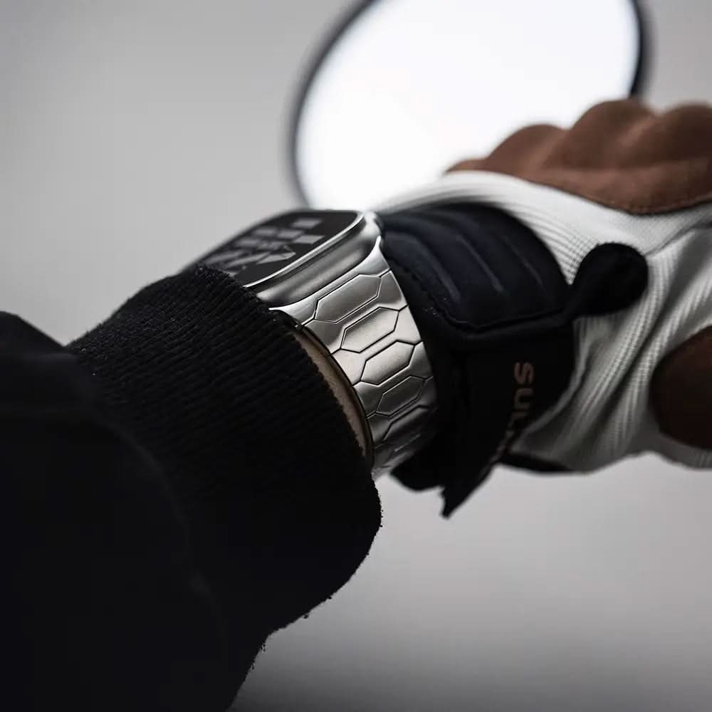 Apple Watch Titan Armband Arvandor GT bandkult
