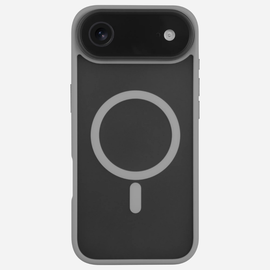 Housse iPhone Air Bandkult Grise – Vue arrière avec dos PC sombre et anneau MagSafe central ; bandeau de la caméra en haut.