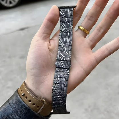 Bracelet CarbonEdge™ haut de gamme en fibre de carbone pour Apple Watch (38–49 mm) – Compatible avec les séries 1 à 11, SE (1re à 3e génération), Ultra, Ultra 2 et Ultra 3.