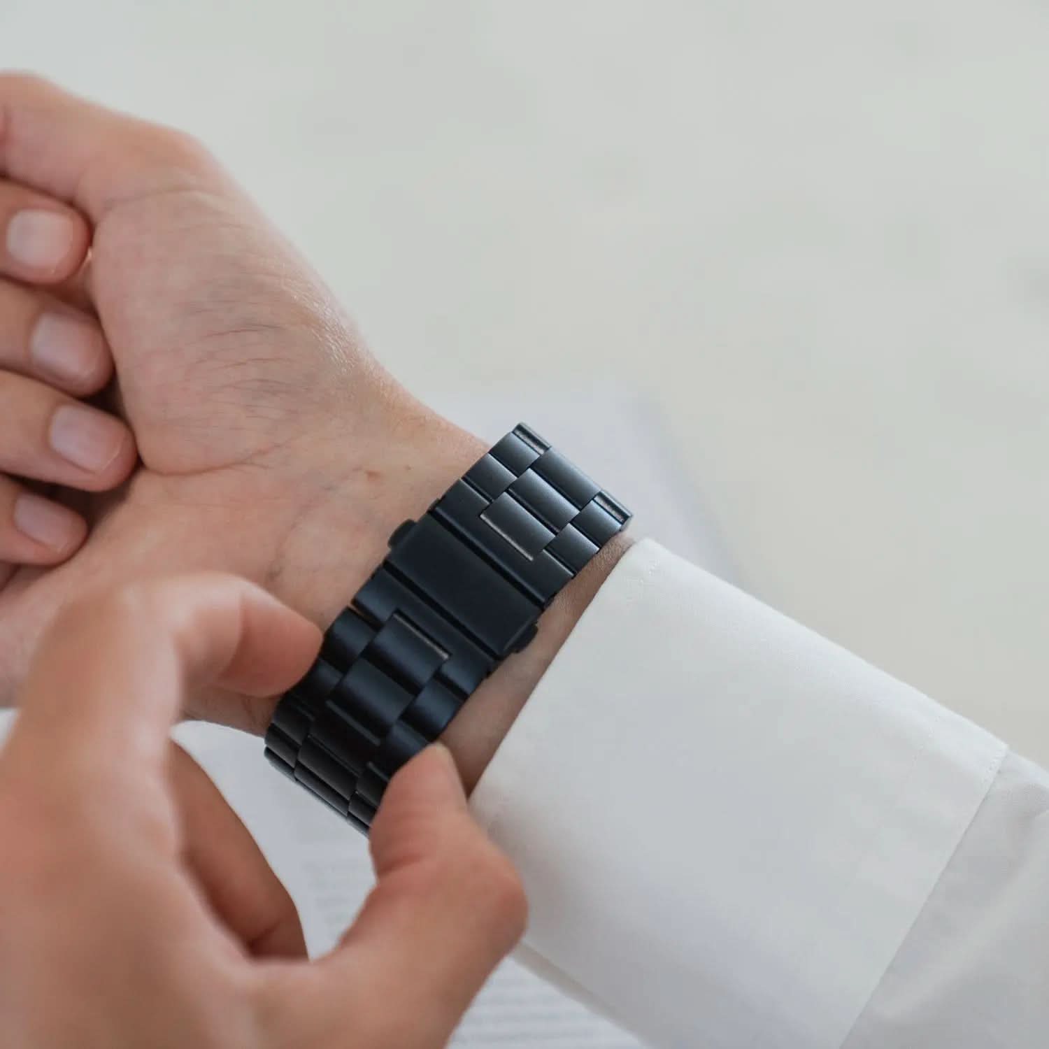 MillesTECband Apple Watch Gliederarmband "Arctica" MillesTEC