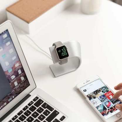 Support en aluminium Bandkult pour Apple Watch