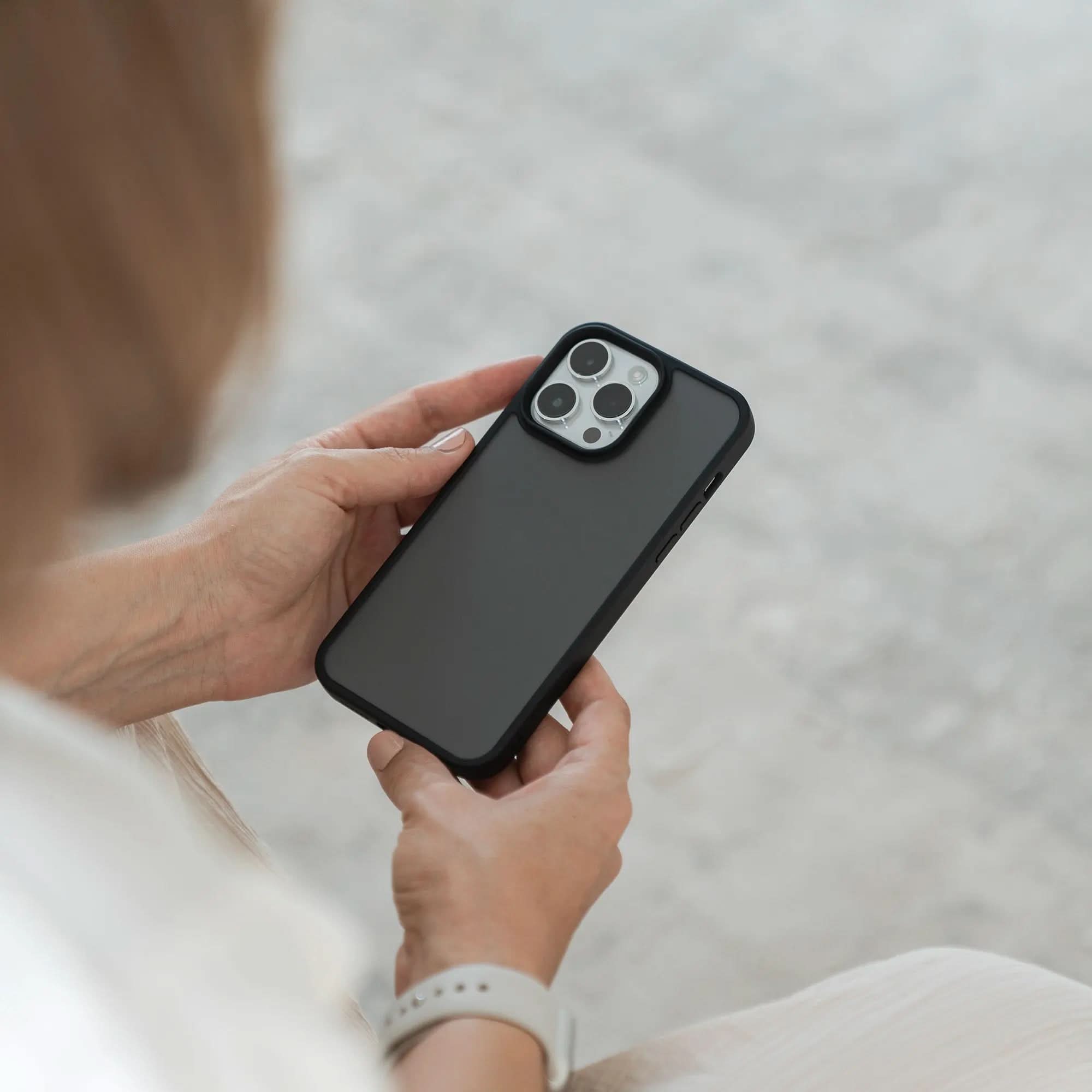 arktis iPhone 16 Pro Max Solid Case Arktis