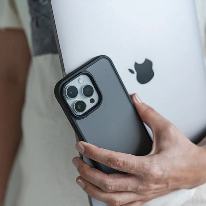 arktis iPhone 16 Solid Case Arktis