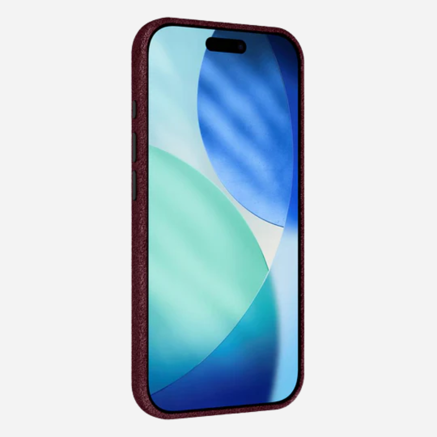 iPhone 17 Hülle aus Alcantara – bordeauxrote Schutzhülle mit edler Stoffoptik, Vorderseite