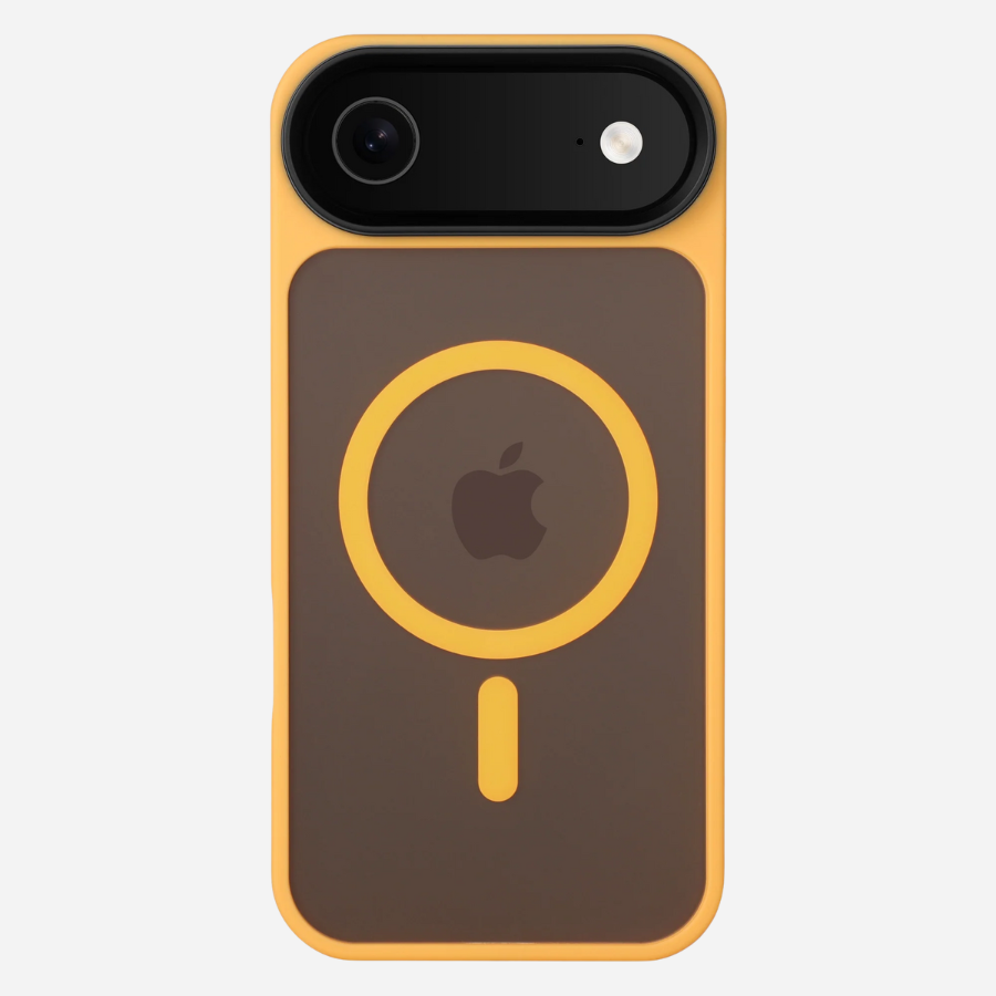 Housse d'iPhone Bandkult en jaune, vue arrière avec dos en PC brun, anneau MagSafe visible et barre de protection de la caméra.
